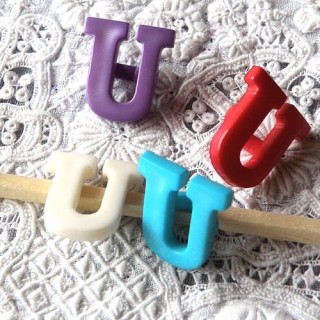 Bouton lettre alphabet U, à...