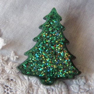 Christmas tree button...