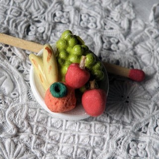 Assiette Fruits miniatures...