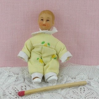 Muñeca bebé miniatura casa...