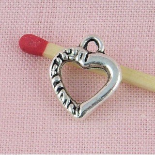 Heart hollowed, pendant, charm half engraved, 15mm, 
