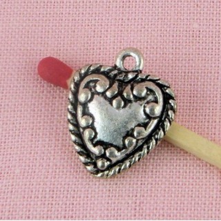 Heart pendant swirl, hammered, doll miniature jewel 17 mms