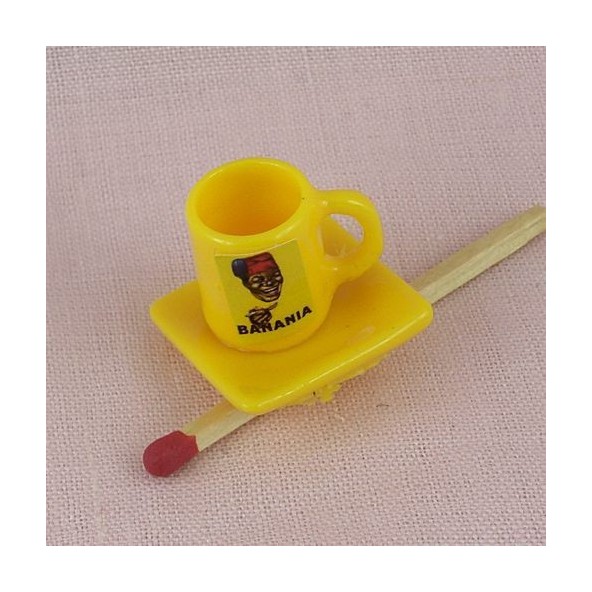 Miniature Banania mug and plate dollhouse 