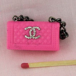 Hand bag miniature for dollhouse 2 cms