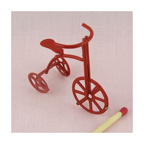 Tricycle miniature for doll, red metal, 45 mms.