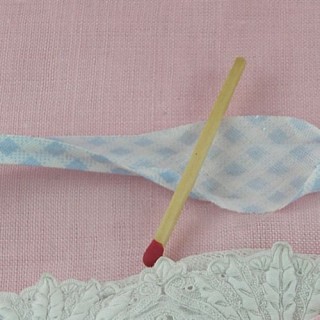Double Fold gingham bias Tape 6 mm.
