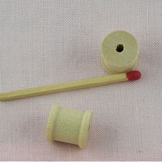 Miniature Wooden spool 13 mms tiny