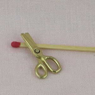 Ciseaux métal doré articulés, 2,8 cm.