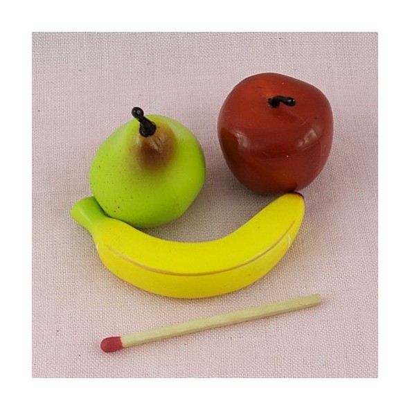 Fruits miniatures jouet marchande poupée, pomme, poire, banane 0,9cm.