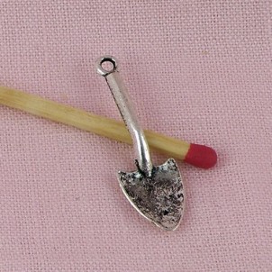 Miniature shovel plantation gardening pendant, charm 23mms