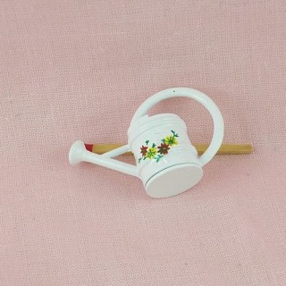 Miniature enameled watering can 25 mms hight