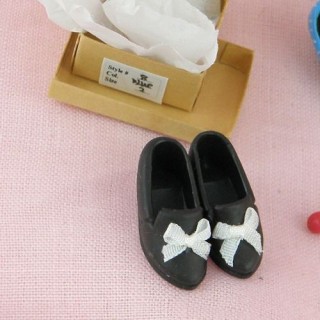 Paire chaussures 1/12 femme miniature maison poupée