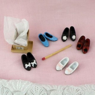 Shoes miniatures for doll 1/12, 2 cm..