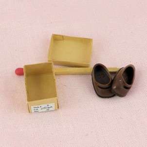 Girl Shoes miniatures for doll 1/12, 2 cm..