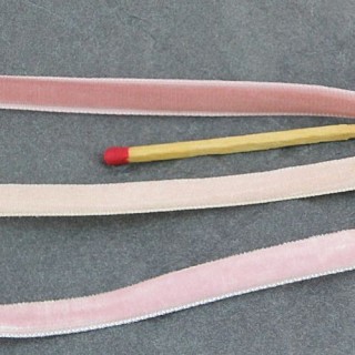 Velvet luxurous 7 mms ribbons