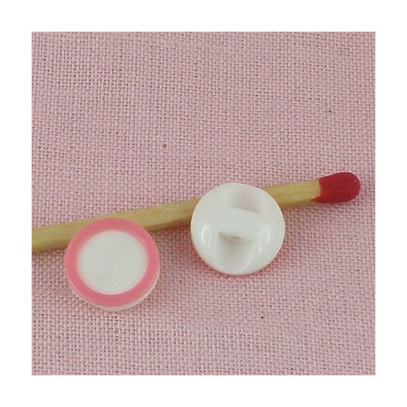 Shank flat edged button, pink circle edge 10 mms, 1 cm.