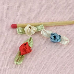 Small 7 mms rose ribbon with leaves