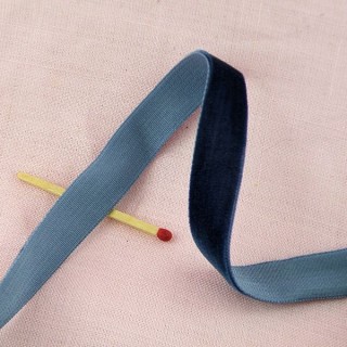 Velvet ribbons 14 mm
