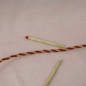 Twisted red and gold cord, braid 3 mms.