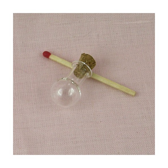 Bouteille mini en verre, fiole, ronde, plate, 2 cm.
