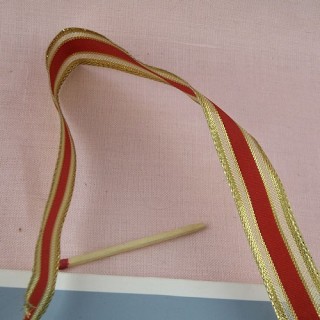 Wired Golden edges Satin ribbon 18 mms sell by meter.