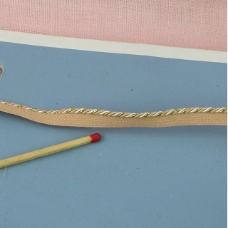 Embroidered stripped piping ribbon 4 mm.