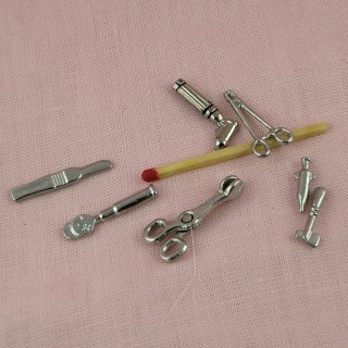 Instruments chirurgie...