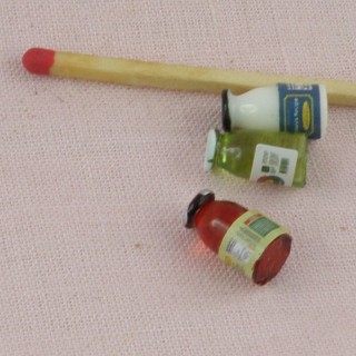 Toilet brushes doll house miniature accessories 5 cms.