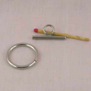 Closure round ring toggle claps two parts, 17 mms