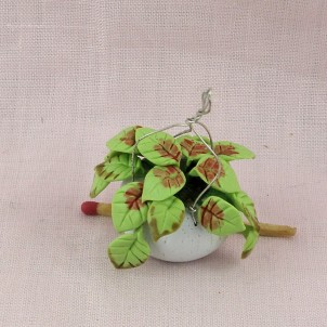 Miniature greenery handging basket for doll house
