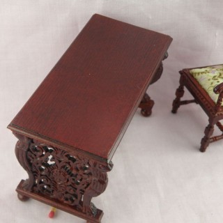 Miniature doll house chess table