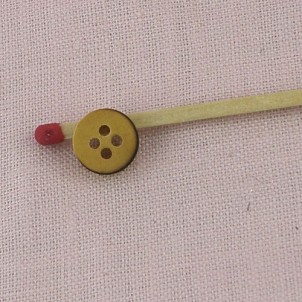 Wooden buttons 4 holes 1 cm