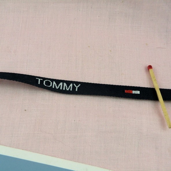 Embroidery ribbon TOMMY 1cm.