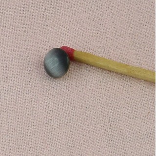 Perlmutterartiger Knopf zu Fuß 8 Millimeter.