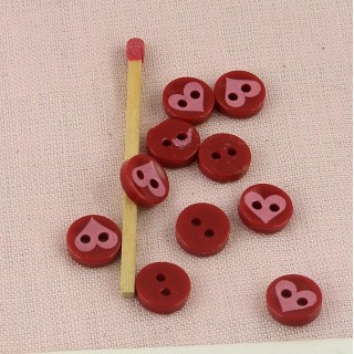 Round buttons two holes heart 1 cm.