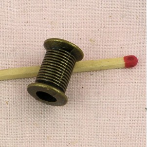 Breloque bobine fil couture 16 mm
