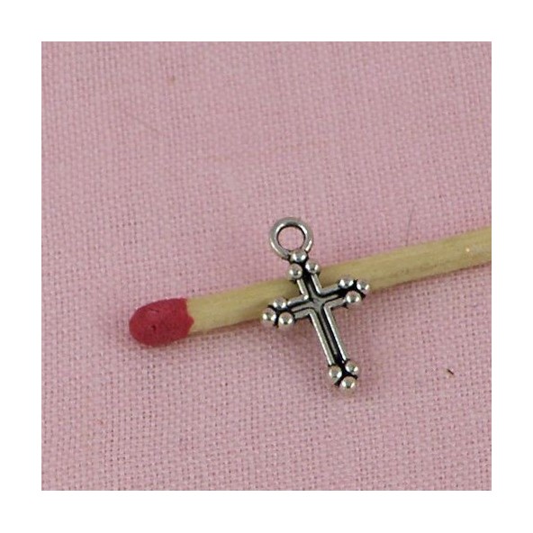 Pendentif croix, chapelet, bijou poupée communiante, religieuse.