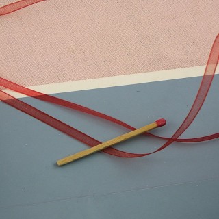 Organza ribbon 4mms.