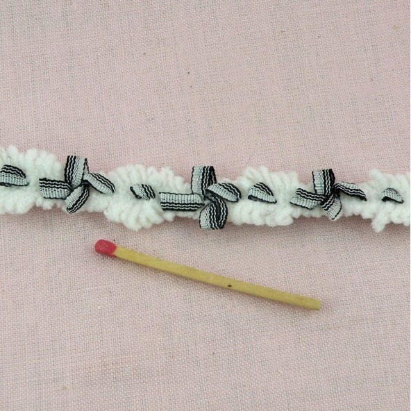 Ribbon fuzzy band with bows 2 cm