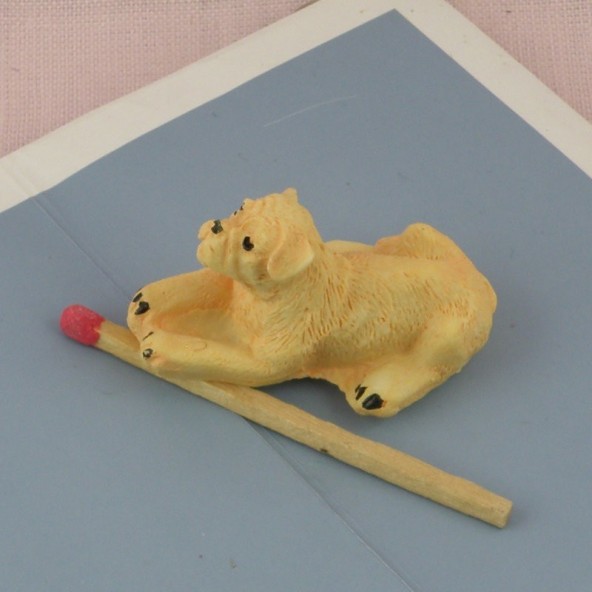 Plastic Labrador dog dollhouse animal miniature 2 cm,