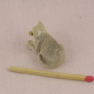 Plastic cat dollhouse animal miniature 2 cm,