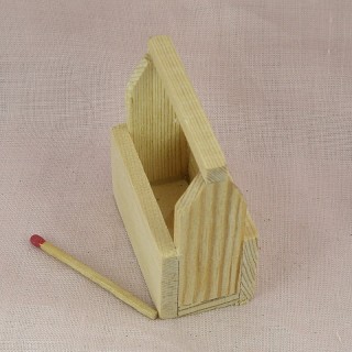 Caja de herramientas miniatura muñeca madera bruta 6 cm