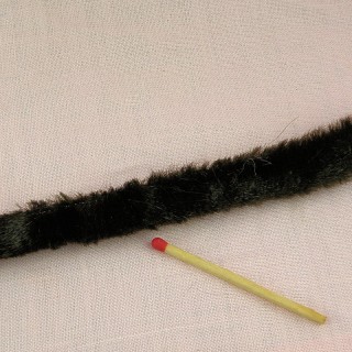 Galon ruban fausse fourrure élastique 1 cm.
