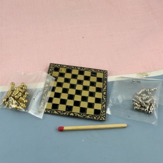 Miniature doll house chessbord, tiny chess set 6 mms