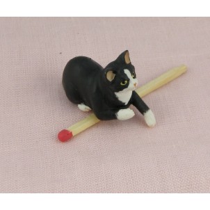 Gato miniatura en resina 3 cm