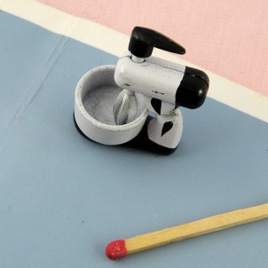 Robot miniature cuisine poupée 1/12 eme