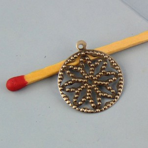 Openwork metal charm pendentive 16 mm