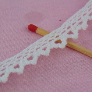 Thin cotton laces 13 mm,
