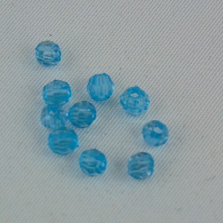10 Plastic facets beads 4 mm.