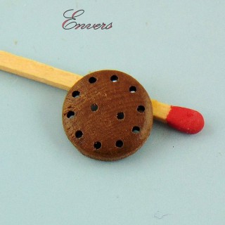Small Wooden button in wood 10 mm, 1 cm.